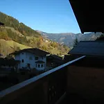 Ski-in Ski-out Kriekels - By Alpen Casa de Férias *