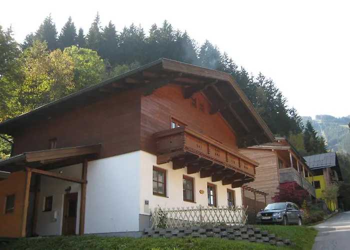 בית נופש Ski-in Ski-out Kriekels - By Alpen *