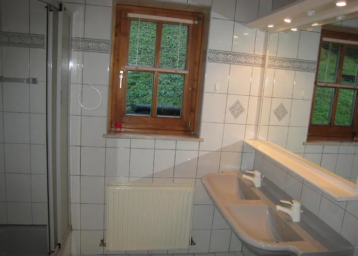 Ski-in Ski-out Kriekels - By Alpen צל-אם-זי